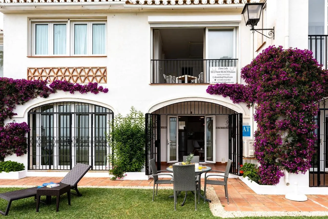 Semesterbostad Sea Front Beach House Sandra D Sitio de Calahonda Spanien