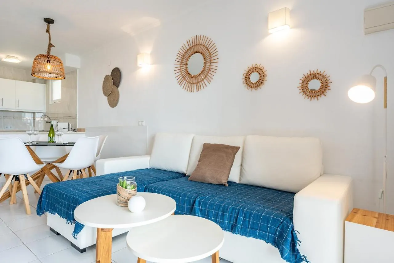 Sea Front Beach House Sandra D Sitio de Calahonda Semesterbostad